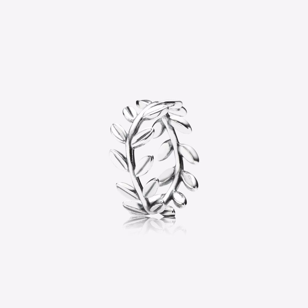 PANDORA Laurel Wreath Ring